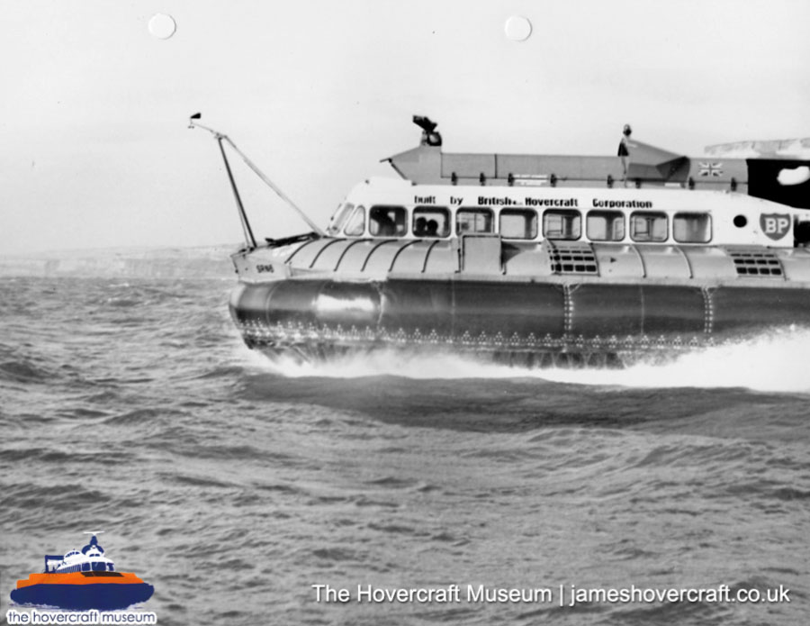 SRN6 with BHC colours -  (credit: The Hovercraft Museum Trust).